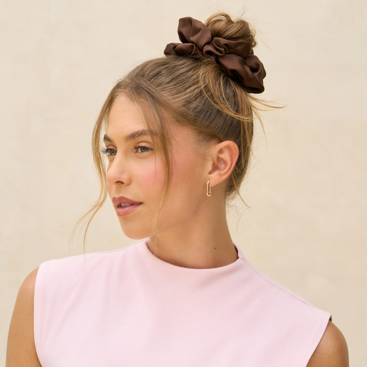 Alternative view of Black & Chocolate Oversized Scrunchies
